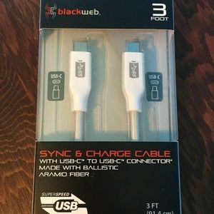 BlackWeb Sync & Charge Lightning to USB-C Cable,